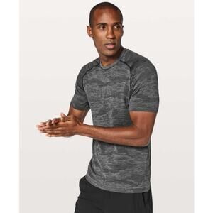 Lululemon Metal Vent Tech Short Sleeve Black /‎ Anchor